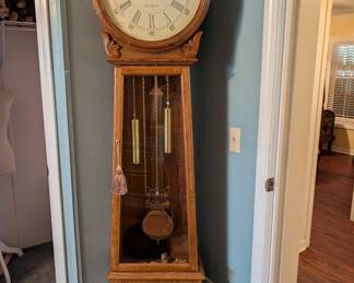 Standing clock