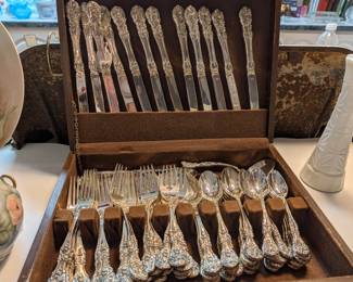 Silver plated silverware 