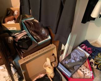 Womens Shoes