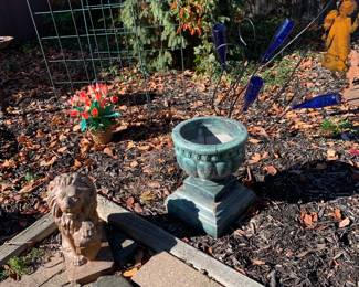 Garden Art and Decoratives