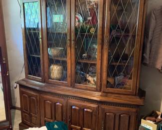Ethan Allen Mid Century China Cabinet
