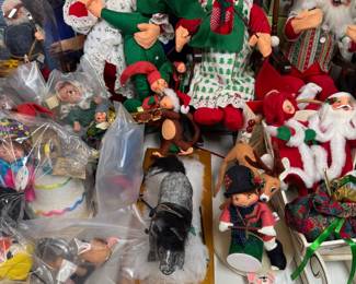 Annalee Dolls