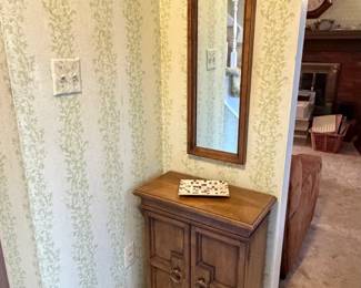 Entry Cabinet