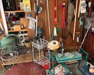 Small round table, garden seat, plant stands etc 