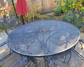 PRESALE - $100 WROUGH IRON PATIO SET ***TABLE AND FOUR CHAIRS***(TABLE FINISH NEEDS TLC)