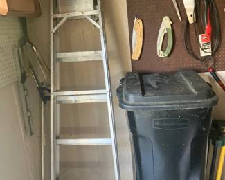 6' Aluminum step ladder, Rubbermaid trash bin