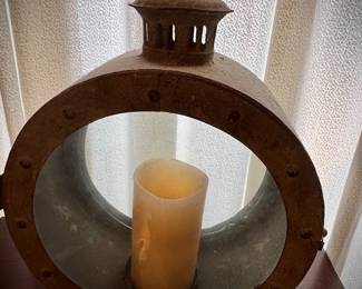 Moroccan porthole