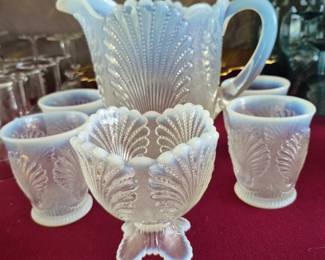 Opalescent pitcher set