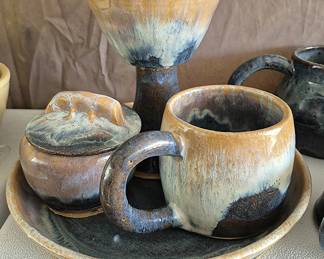 Handmade Studio Pottery - RKP Signed '02 (2002)
