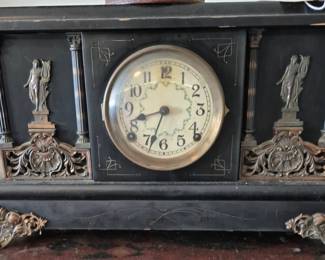 Sessions black mantel clock