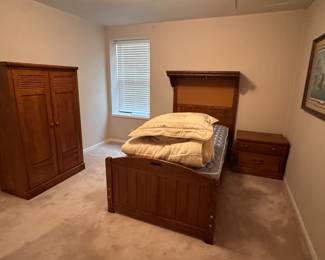 Twin Bedroom set