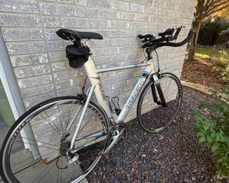 TREK Equinox Tri Series PCLV Carbon Bontrager