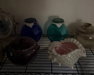 Lot 7312911: Stoneware Bean Pots, Glass Bale Jars, Shell Dish & Mirror Group