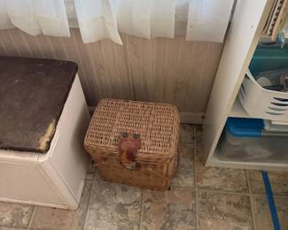 Lot 7313777: Wicker Picnic Basket with Leather Strap Latch