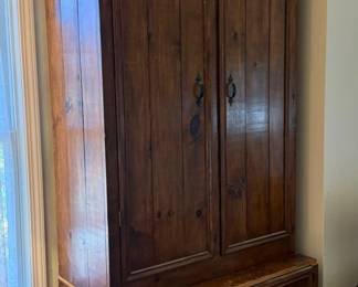 Lot 7312882: Tall Two-Piece 4-Door Knotty Pine Cupboard, Iron Pulls