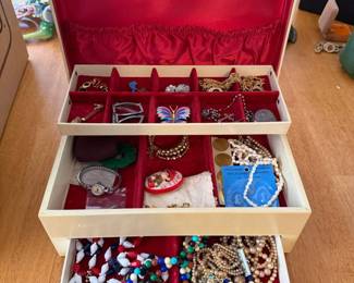 Lot 7312831: Vintage Multi-Tier Jewelry Box with Red Velvet Interior & Assorted Jewelry Collection