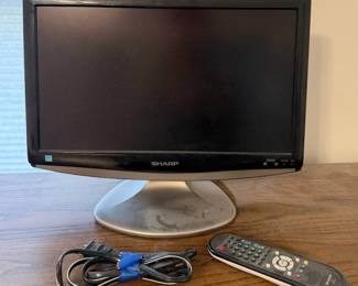 Lot 7312750: Sharp AQUOS 19" LCD Flat Screen Television LC-19SB15U with Remote & Power Cord