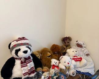 Lot 7312696: Large Assortment of Collectible Teddy Bears, Plush Animals & Decorative Stuffed Dolls