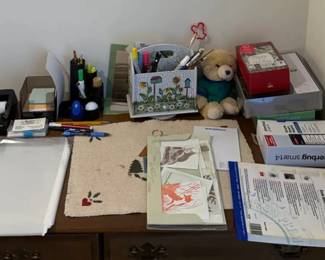 Lot 7312664: Large Assortment of Office Supplies, Stationery, Greeting Cards & Desk Accessories