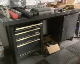 Work bench