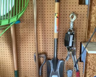 Lawn and garden tools