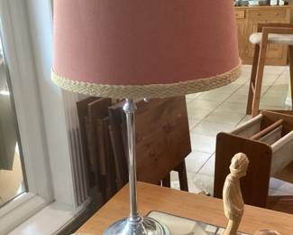 Telescoping table lamp