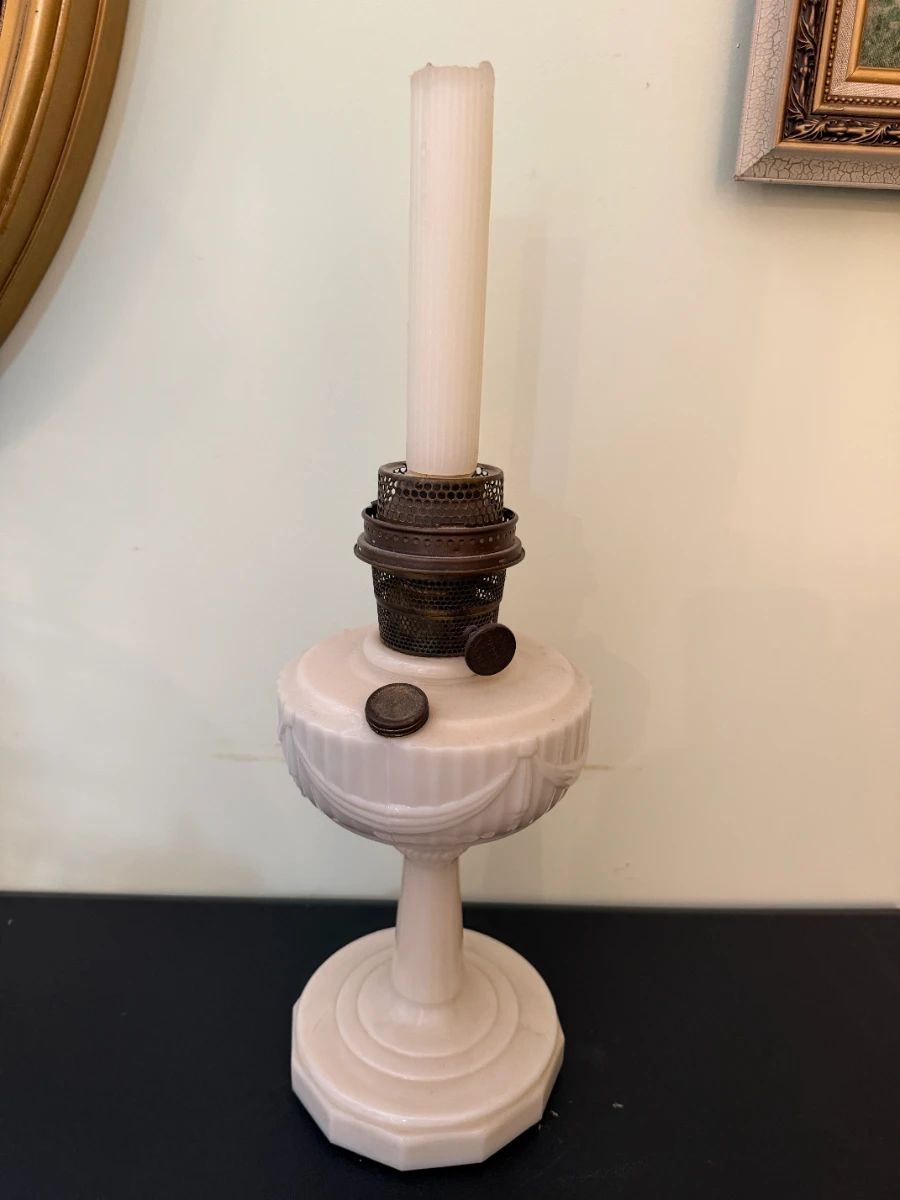 1940s Aladdin Tall Lincoln Drape Kerosene Lamp