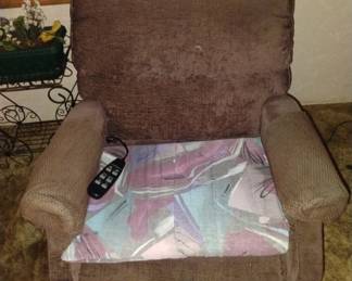Nice lift chair