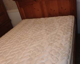 Another queen size bed