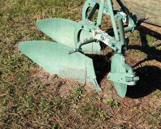 Auction Item Tractor Attachment