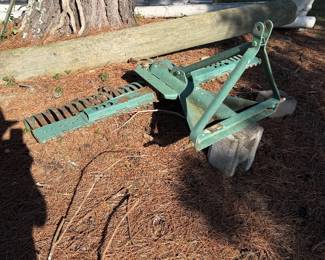 Auction Item Rake Tractor Attachment