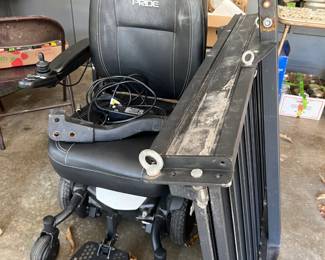 PRIDE wheel chair w/carrier