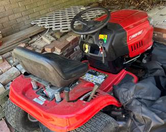 Troy Bilt Riding Lawn Mower