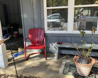 Red Metal Yard Chair (2),  Flowerpot