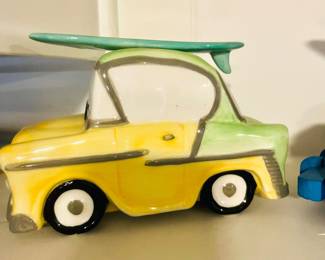 Vintage Inspired Bel-Air & Surfboard Bank