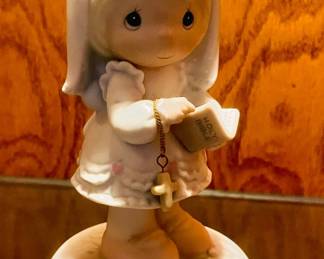 Precious Moments - This Day Has Been Made In Heaven - Music Box 