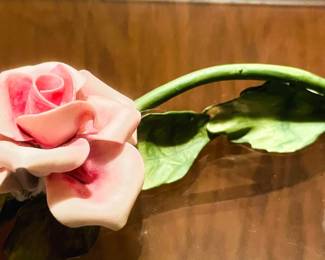 Rose Decor