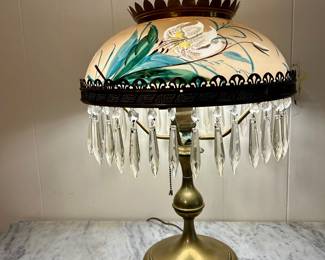 Vintage Gone with the Wind-style table lamp