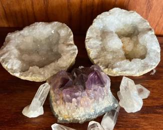Amethyst Crystal Quartz Geodes
