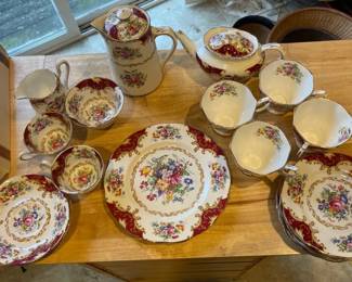 Miscellaneous Royal Albert Tea Pots Tea Cups And Plates