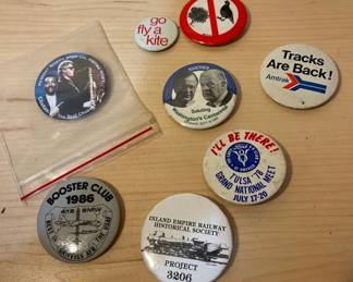 Misc Buttons Bill Clinton Railroad Etc