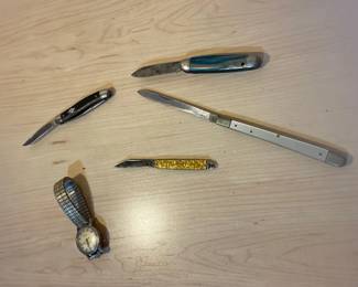 Wyler Watch And Pocket Knives