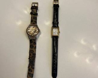 SKMEI Watch And Kathy Van Zeelandvwatch
