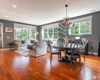 Livingroom Diningroom