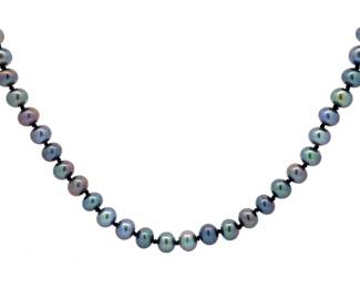 Shimmering Black Pearl Single Strand Necklace