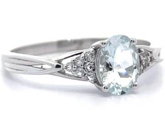 0.80 Carat Natural Aquamarine Ring in 14k White Gold