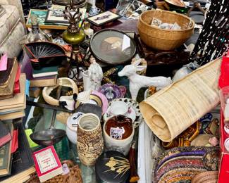 Bric brac, knick knack, holy camoly