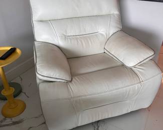 Leather electric recliner