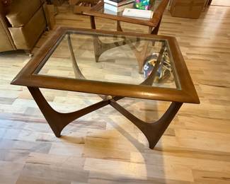 Lane Furniture 'Silhouette' Series Coffee Table