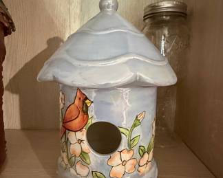 Ceramic Cardinal Decorative Birdhouse